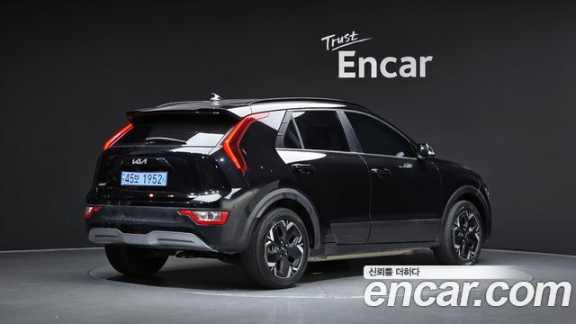 Kia Niro из Кореи Encar