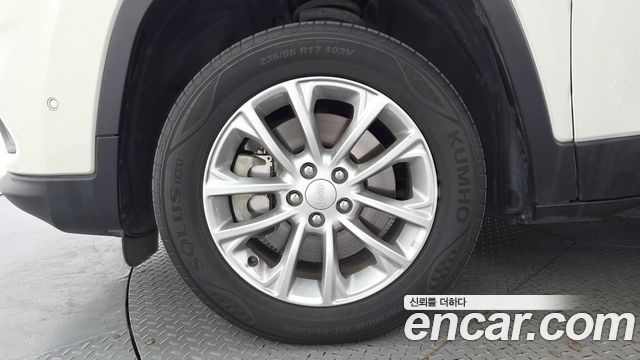 Jeep Cherokee из Кореи Encar