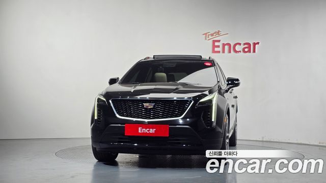 Cadillac XT4 2.0 Sport AWD — пробег 25 502 км — фото 3 из 5