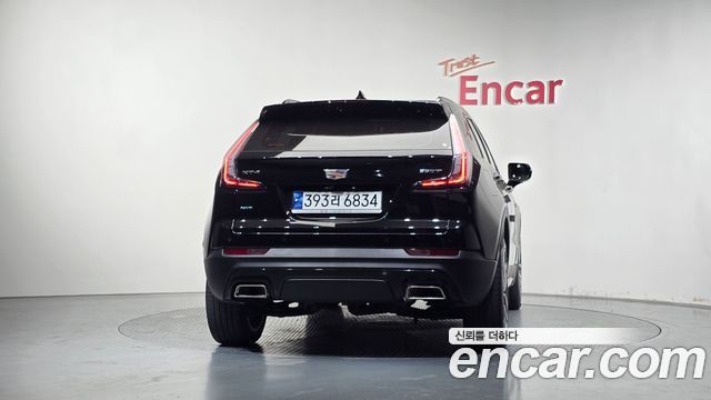 Cadillac XT4 2.0 Sport AWD — пробег 25 502 км — фото 4 из 5