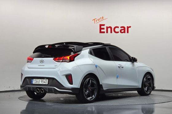 Hyundai Veloster 1.6 Turbo Sport Core — пробег 65 937 км — фото 2 из 5