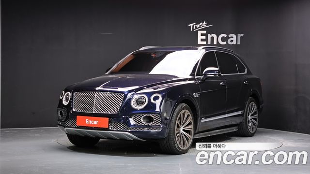 Bentley Bentayga 6.0 W12 — пробег 39 033 км — фото 1 из 5