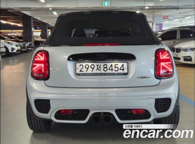 Mini Cooper Convertible JCW 3rd — пробег 56 731 км — фото 4 из 5