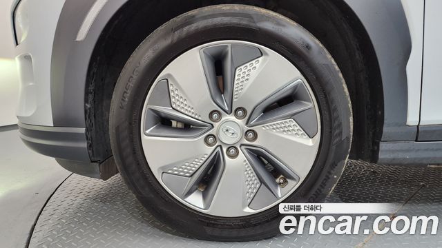 Hyundai Kona из Кореи Encar