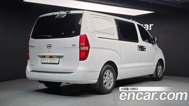Hyundai Starex 5-Seater VAN CVX Deluxe — пробег 217 650 км — фото 2 из 5