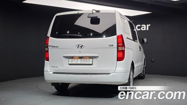 Hyundai Starex 5-Seater VAN CVX Deluxe — пробег 217 650 км — фото 4 из 5