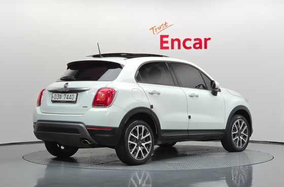 Fiat 500X 2.0 Diesel Cross Plus AWD — пробег 87 614 км — фото 2 из 5
