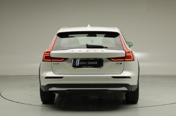 Volvo V60 B5 Ultimate AWD — пробег 1 216 км — фото 5 из 5