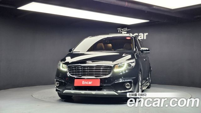 Kia Carnival Gasoline 7-seater Limousine President — пробег 116 574 км — фото 3 из 5