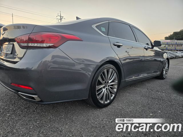 Hyundai Genesis из Кореи Encar