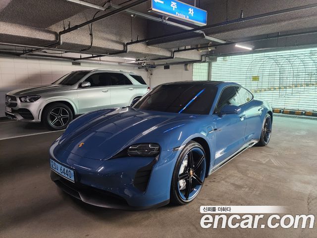 Porsche Taycan из Кореи Encar