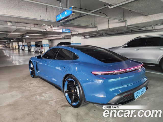 Porsche Taycan из Кореи Encar