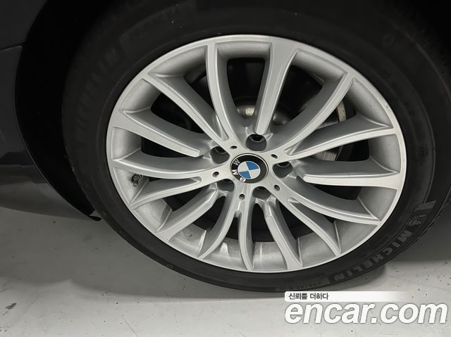 BMW 5-Series 528i xDrive Luxury Plus — пробег 70 500 км — фото 5 из 5
