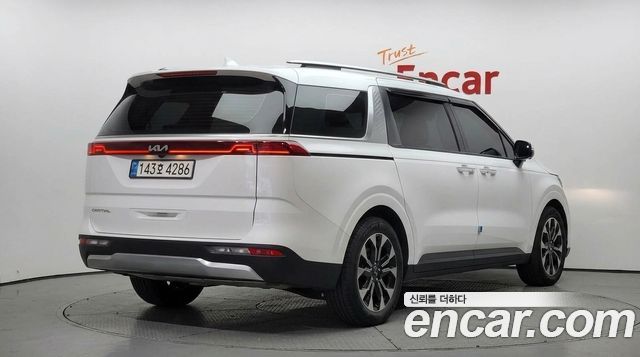 Kia Carnival из Кореи Encar