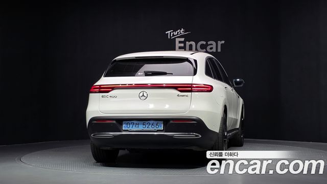 Mercedes-Benz EQC EQC400 4MATIC — пробег 53 568 км — фото 4 из 5