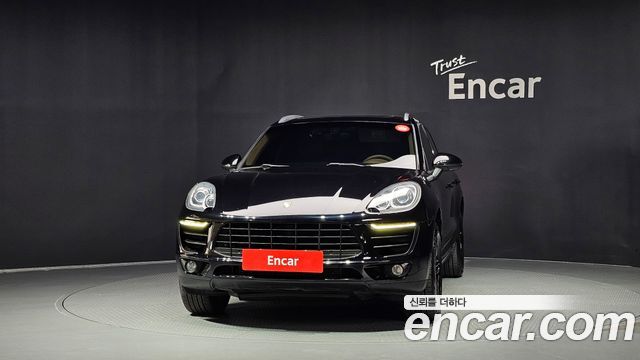 Porsche Macan из Кореи Encar