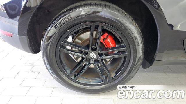 Porsche Macan из Кореи Encar