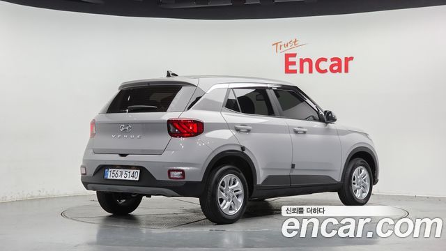 Hyundai Venue из Кореи Encar