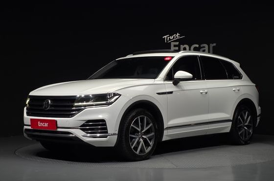 Volkswagen Touareg 3.0 TDI Prestige — пробег 137 531 км — фото 1 из 5
