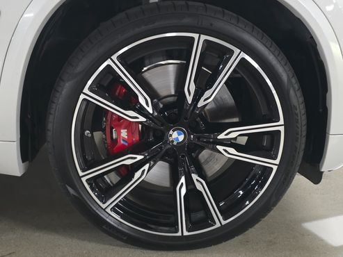 BMW X5 M60i — пробег 6 099 км — фото 5 из 5