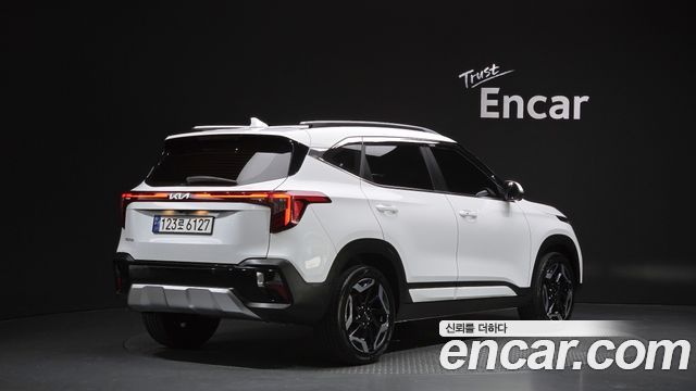 Kia Seltos из Кореи Encar