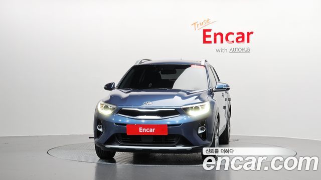 Kia Stonic из Кореи Encar