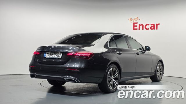 Mercedes-Benz E-Class из Кореи Encar