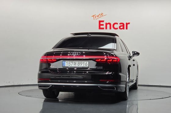 Audi A8 50 TDI Quattro LWB — пробег 61 205 км — фото 4 из 5