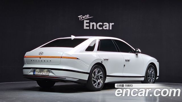 Hyundai Grandeur из Кореи Encar
