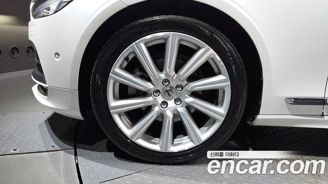 Volvo S90 из Кореи Encar