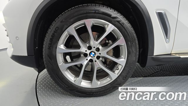 BMW X5 xDrive 30d xLine — пробег 143 755 км — фото 5 из 5