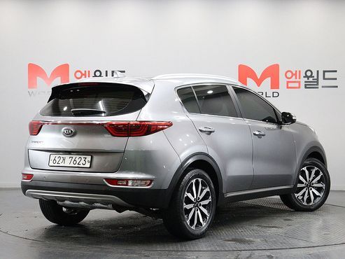 Kia Sportage Gasoline 2.0 2WD Noblesse — пробег 79 392 км — фото 3 из 5