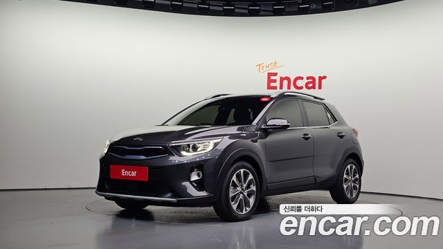 Kia Stonic из Кореи Encar