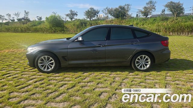 BMW Gran Turismo GT 320d xDrive — пробег 131 944 км — фото 4 из 5
