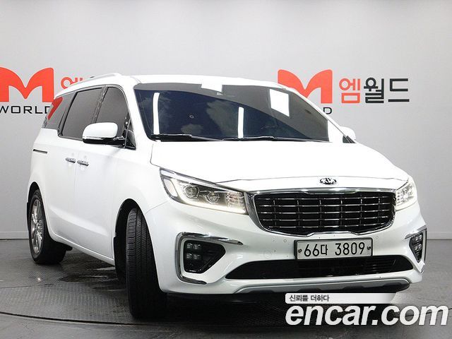 Kia Carnival 9-Seater Noblesse — пробег 224 456 км — фото 2 из 5
