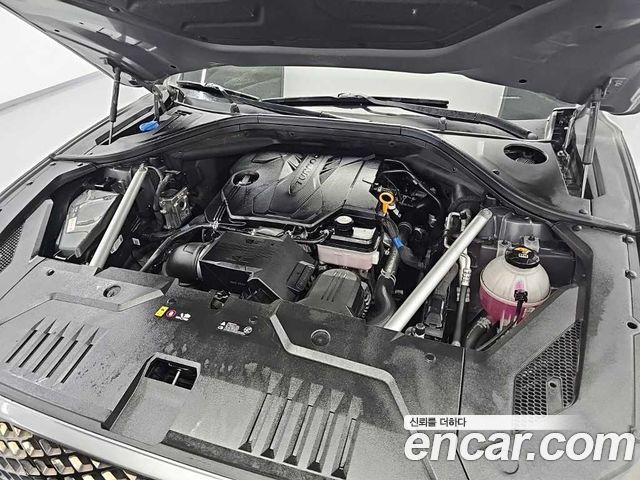 Genesis GV70 из Кореи Encar
