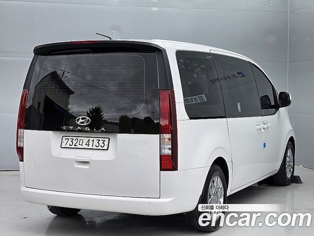 Hyundai Staria из Кореи Encar