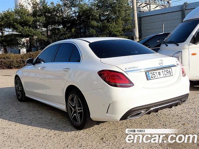 Mercedes-Benz C-Class C220 d 4MATIC AMG Line — пробег 92 548 км — фото 2 из 5