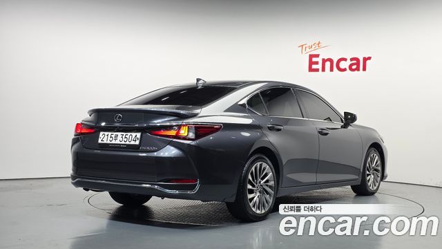 Lexus ES из Кореи Encar