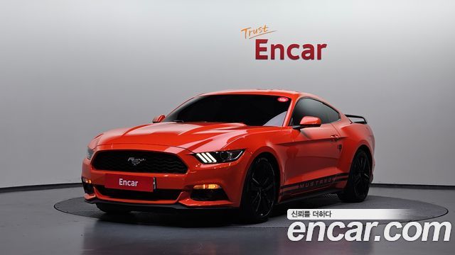 Ford Mustang Coupe — пробег 114 693 км — фото 1 из 5