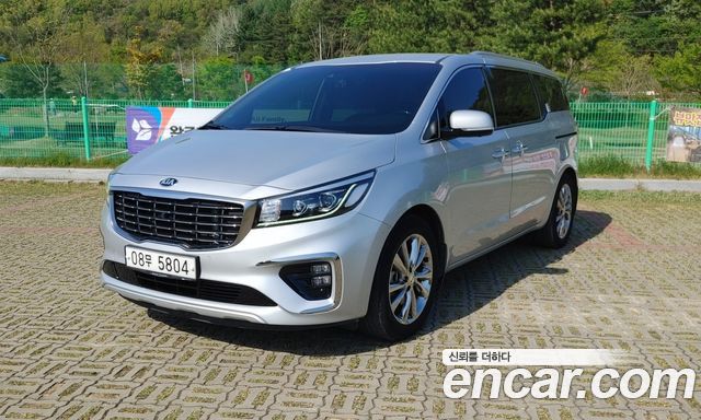 Kia Carnival из Кореи Encar