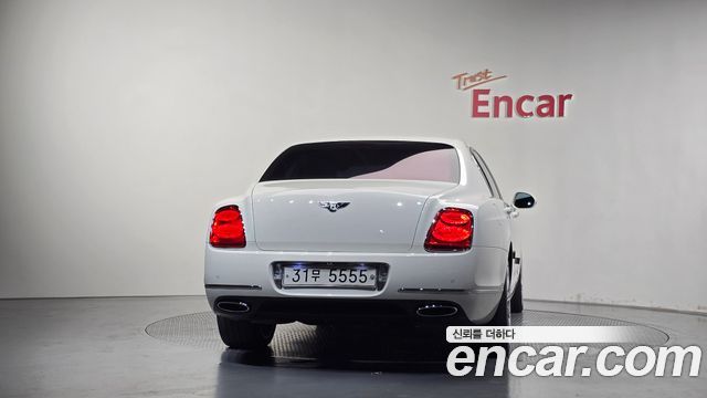 Bentley Flying Spur из Кореи Encar