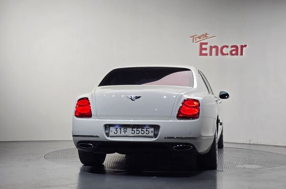 Bentley Flying Spur 6.0 Speed — пробег 84 148 км — фото 4 из 5