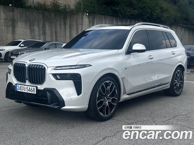 BMW X7 xDrive 40i M Sport 7STR — пробег 6 224 км — фото 1 из 5