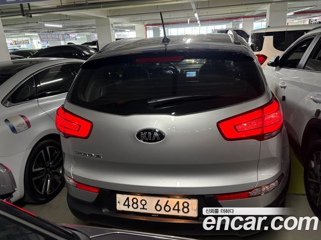 Kia Sportage Diesel 2WD TLX Deluxe — пробег 116 799 км — фото 4 из 5