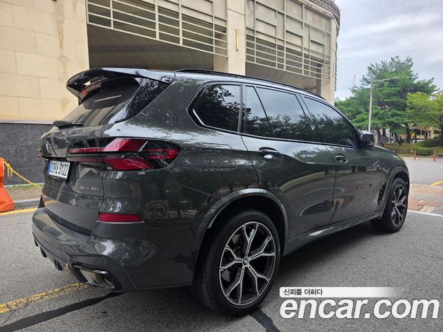 BMW X5 xDrive 40i M Sport — пробег 10 100 км — фото 2 из 5