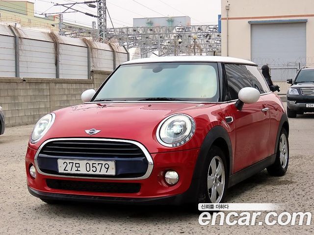 Mini Cooper Mid 3rd — пробег 116 666 км — фото 1 из 5