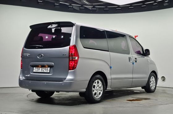 Hyundai Starex 12-Seater Wagon CVX Premium — пробег 139 494 км — фото 2 из 5
