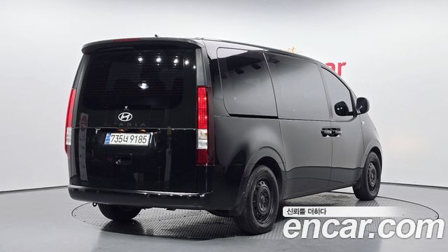Hyundai Staria из Кореи Encar
