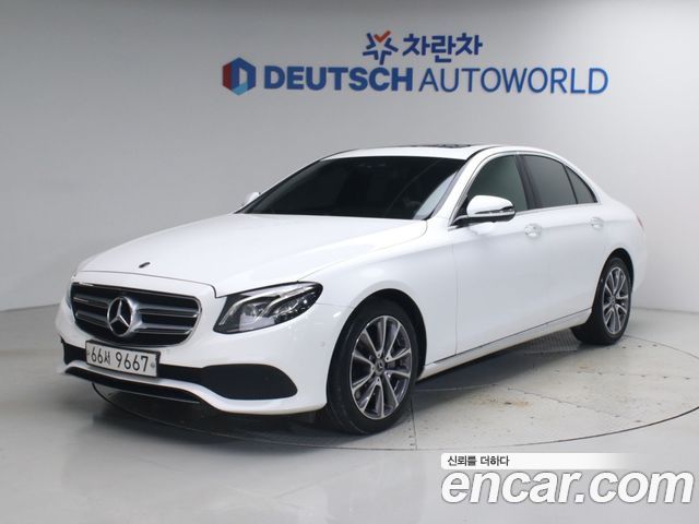 Mercedes-Benz E-Class E300 4MATIC Avnatgarde — пробег 113 496 км — фото 1 из 5